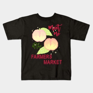 Meet me at the farmers market - pixel peach japanese Kids T-Shirt